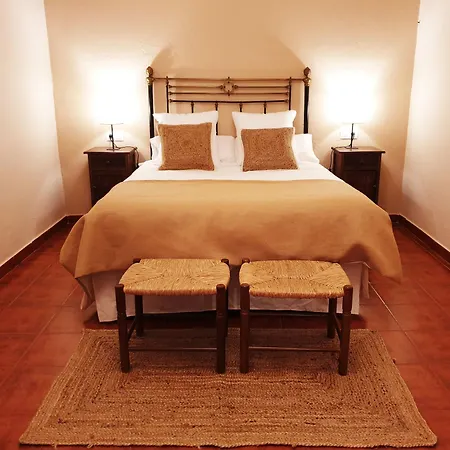 Hospedium Val De Pinares Hotel